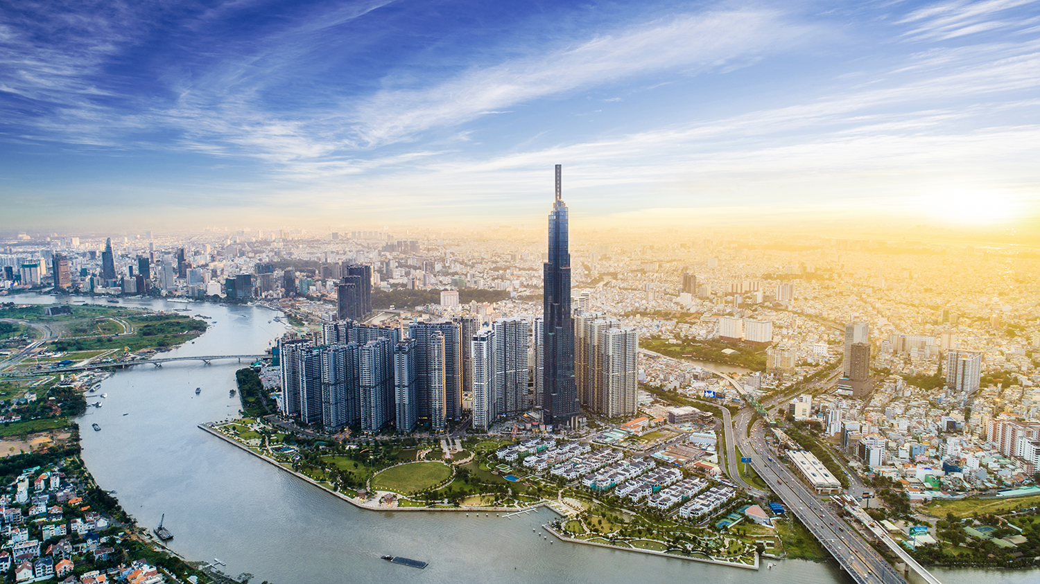 Chinh phục tòa nhà cao nhất Đông Nam Á với Giải chạy cầu thang bộ Vinpearl Luxury Landmark 81